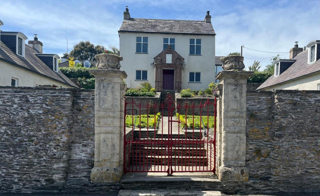 Alms Houses Kinsale Exterior photo